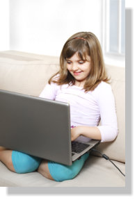 kid using laptop